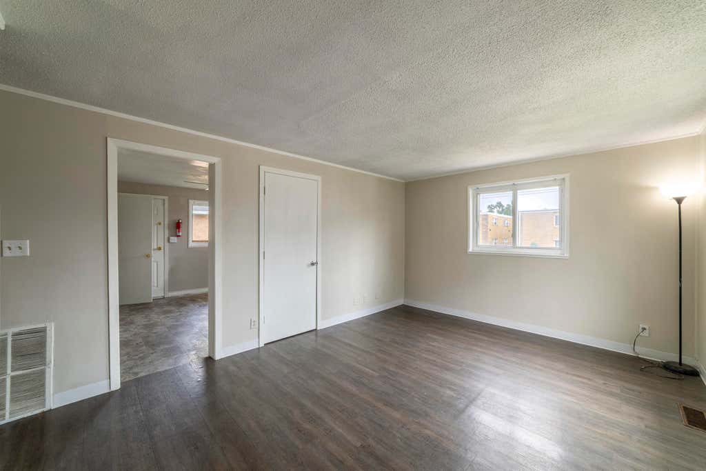 Photo of 401 Oak Street, Michigan City, IN 46360 (MLS # 843031)