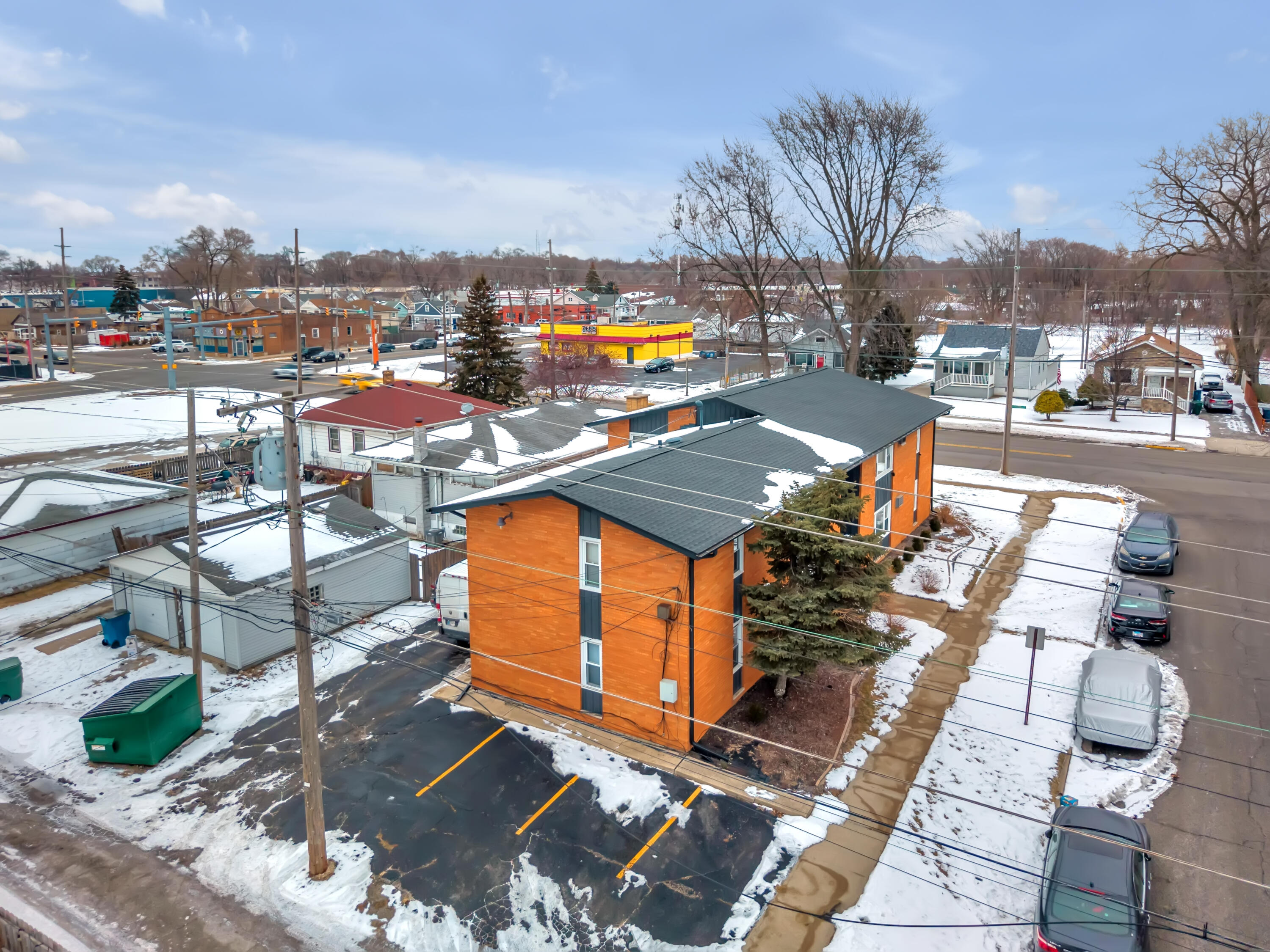 6922 Columbia Avenue