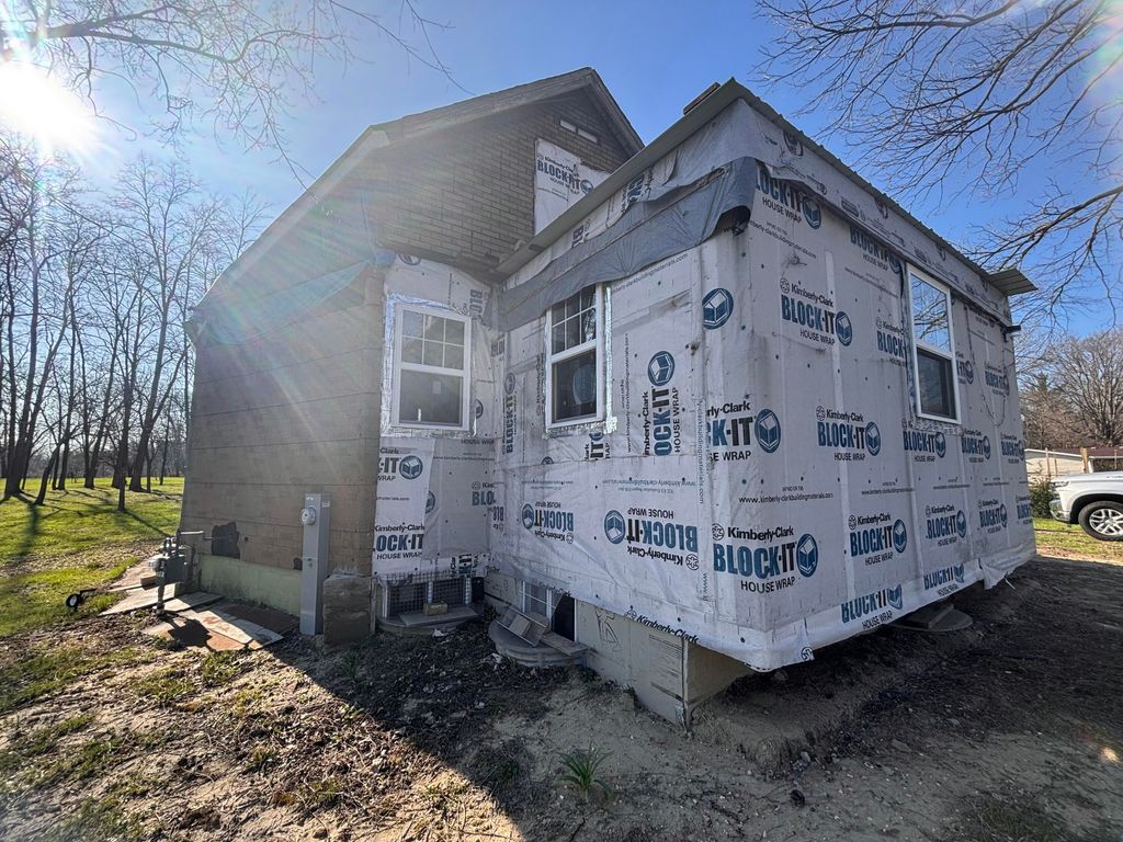 Photo of 1182 N Salt Creek Road, Burns Harbor, IN 46304 (MLS # 837563)