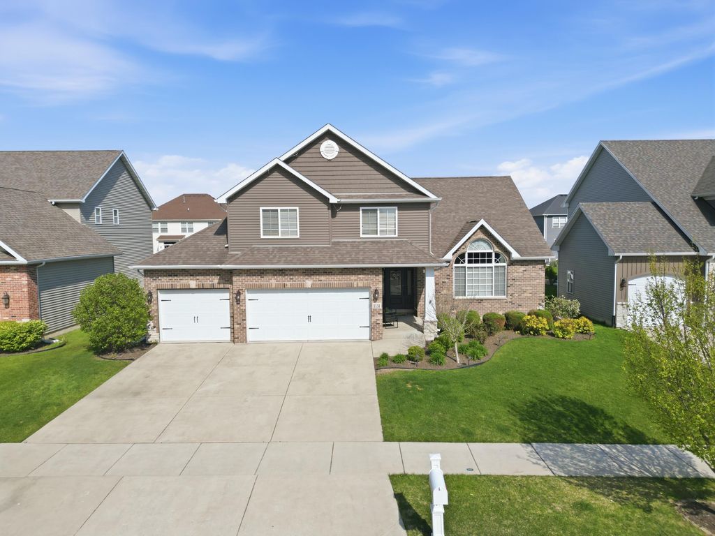 Photo of 1131 Jeanne Court, Crown Point, IN 46307 (MLS # 838387)