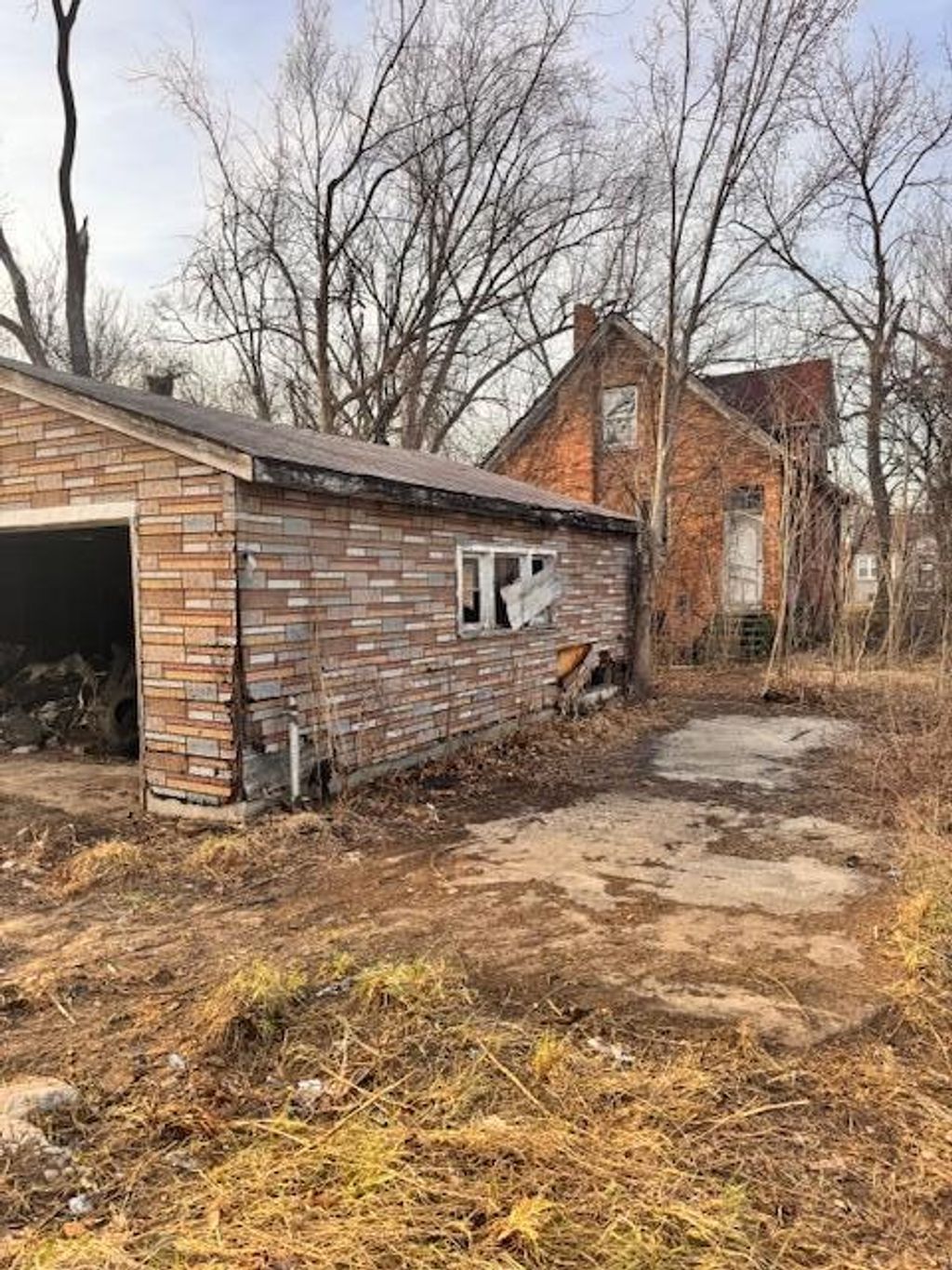 Photo of 407 E 43rd Avenue, Gary, IN 46409 (MLS # 836462)