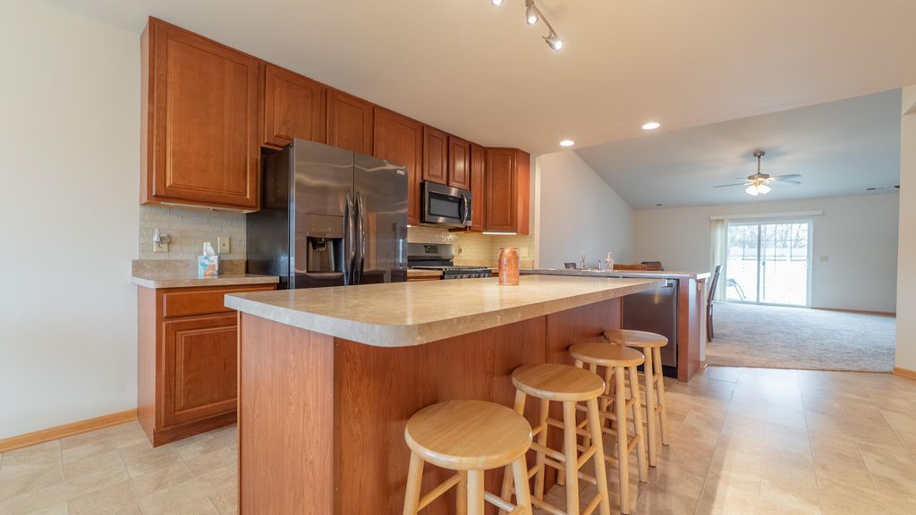 Photo of 404 Pine Ridge Circle, Lowell, IN 46356 (MLS # 832811)