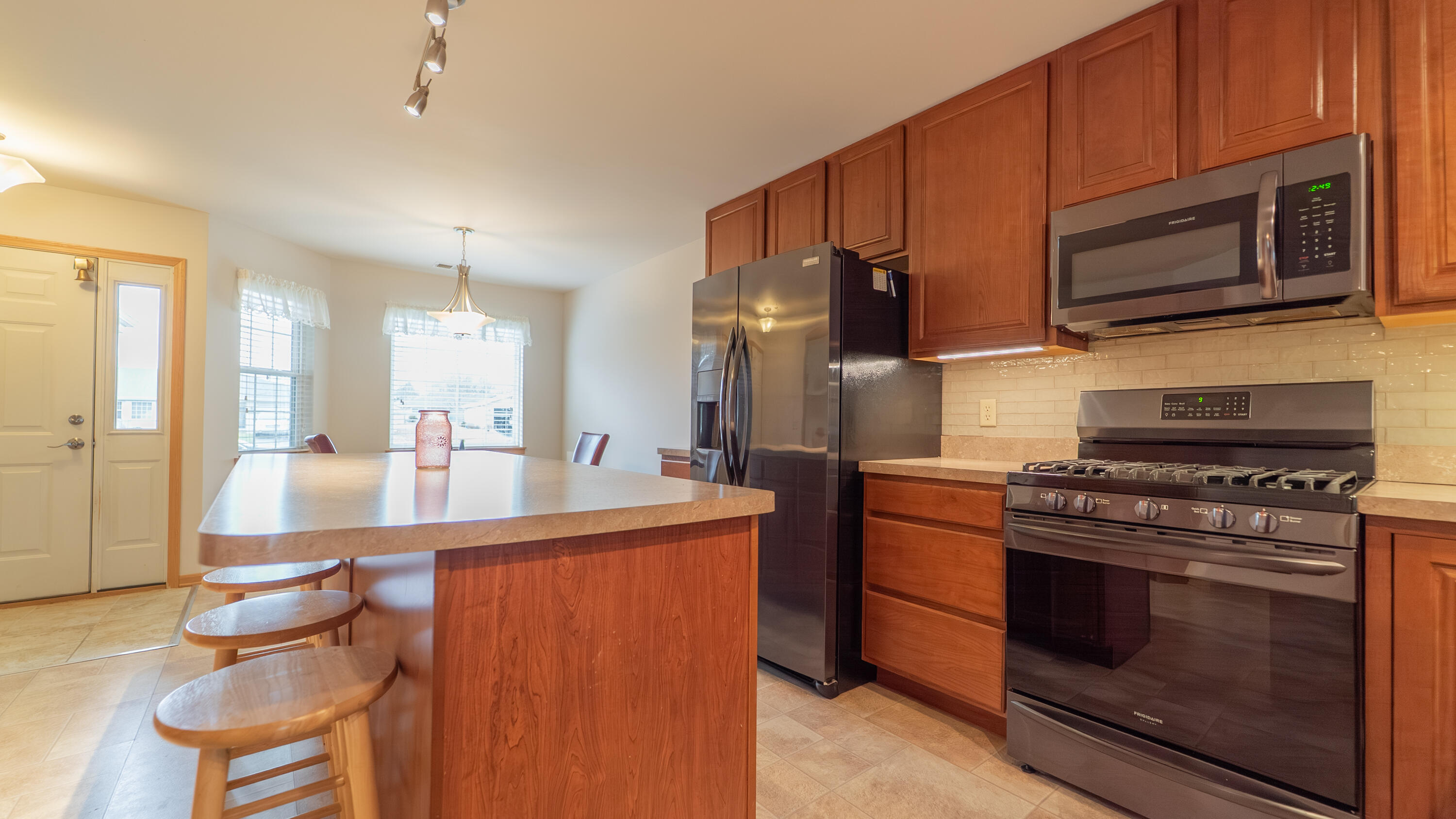 404 Pine Ridge Circle