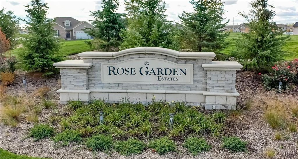 Photo of 14465 Garden Way, Cedar Lake, IN 46303 (MLS # 837605)
