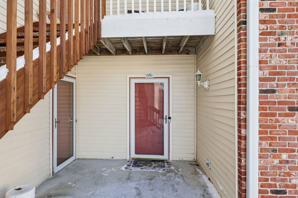 Photo of 659 Forest Glen Drive, Valparaiso, IN 46385 (MLS # 833282)