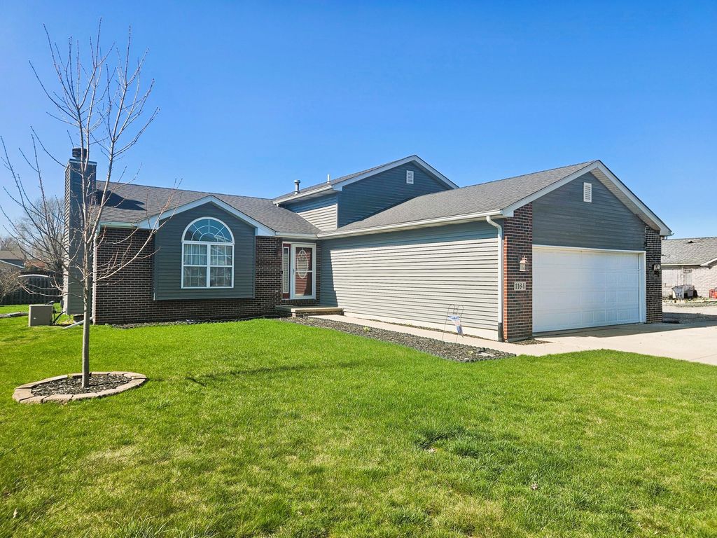 Photo of 1164 S Virginia Street, Hobart, IN 46342 (MLS # 836596)