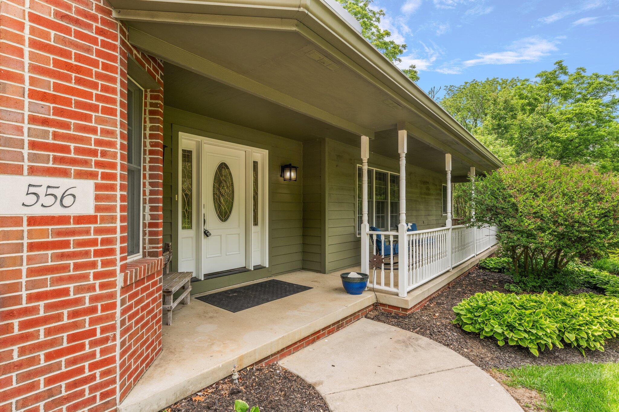 556 Shatz Drive N