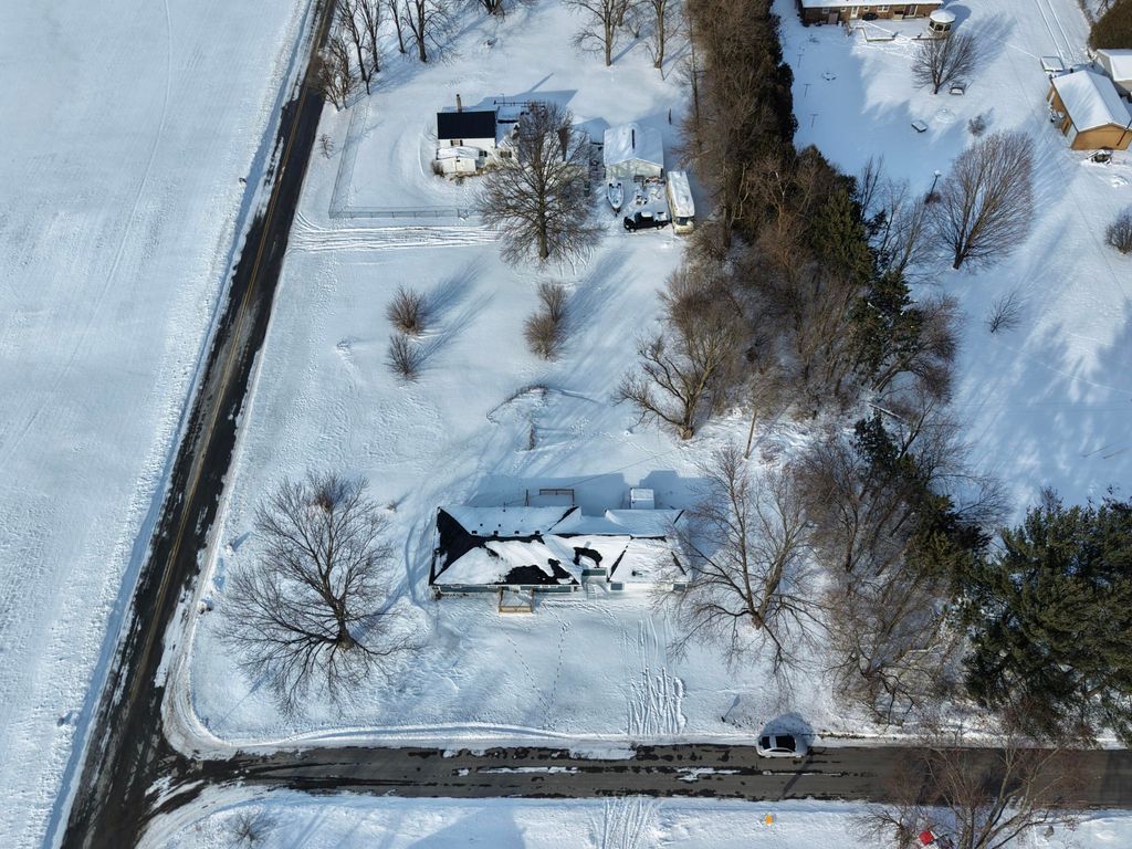 Photo of 315 Holly Drive, Walkerton, IN 46574 (MLS # 835572)