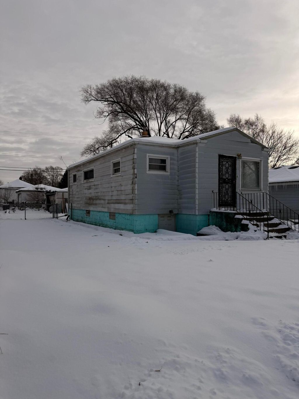Photo of 2401 Fillmore Street, Gary, IN 46407 (MLS # 831635)