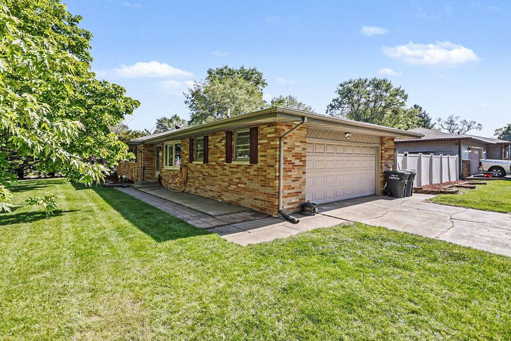 Photo of 2449 Norman Street, Portage, IN 46368 (MLS # 838818)