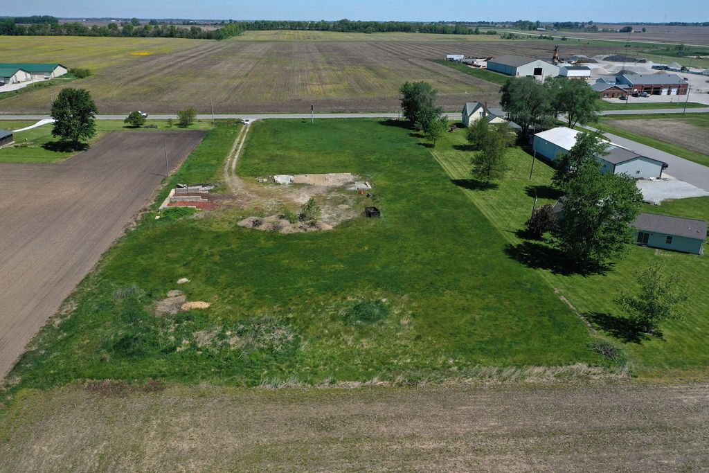 Photo of 0 W In-114, Rensselaer, IN 47978 (MLS # 838664)