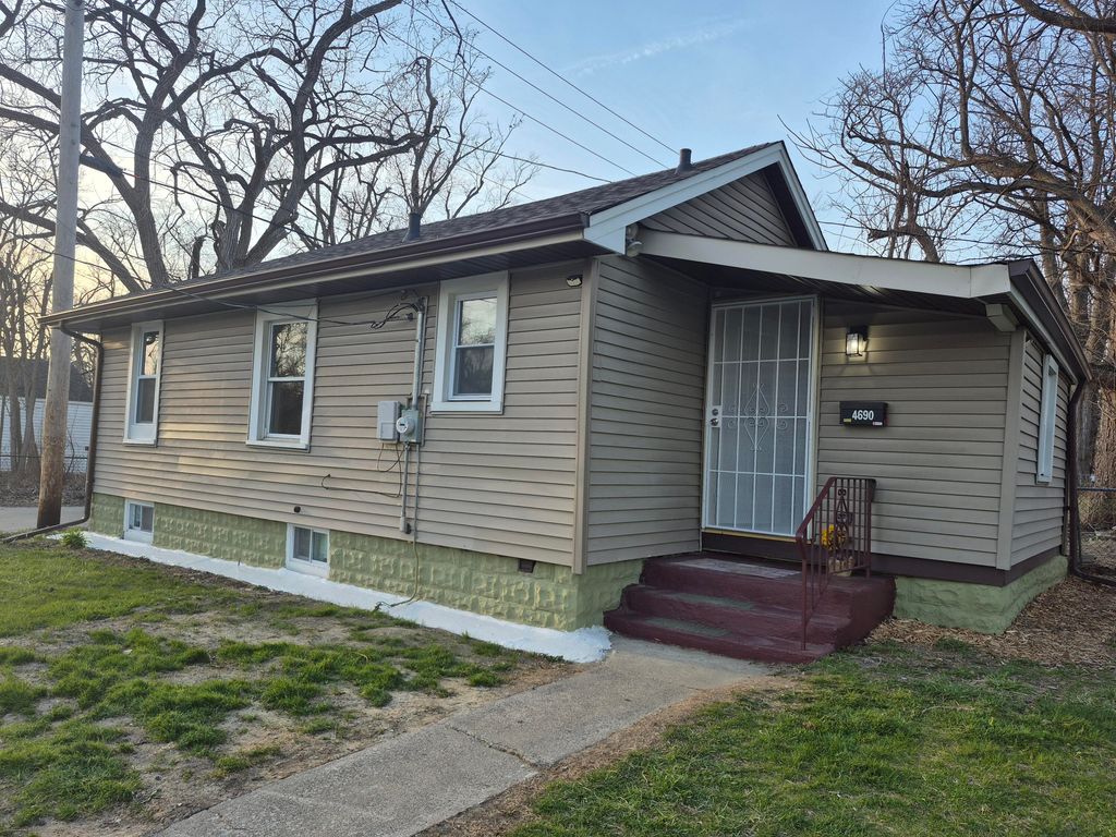 Photo of 4690 Delaware Street, Gary, IN 46409 (MLS # 836549)