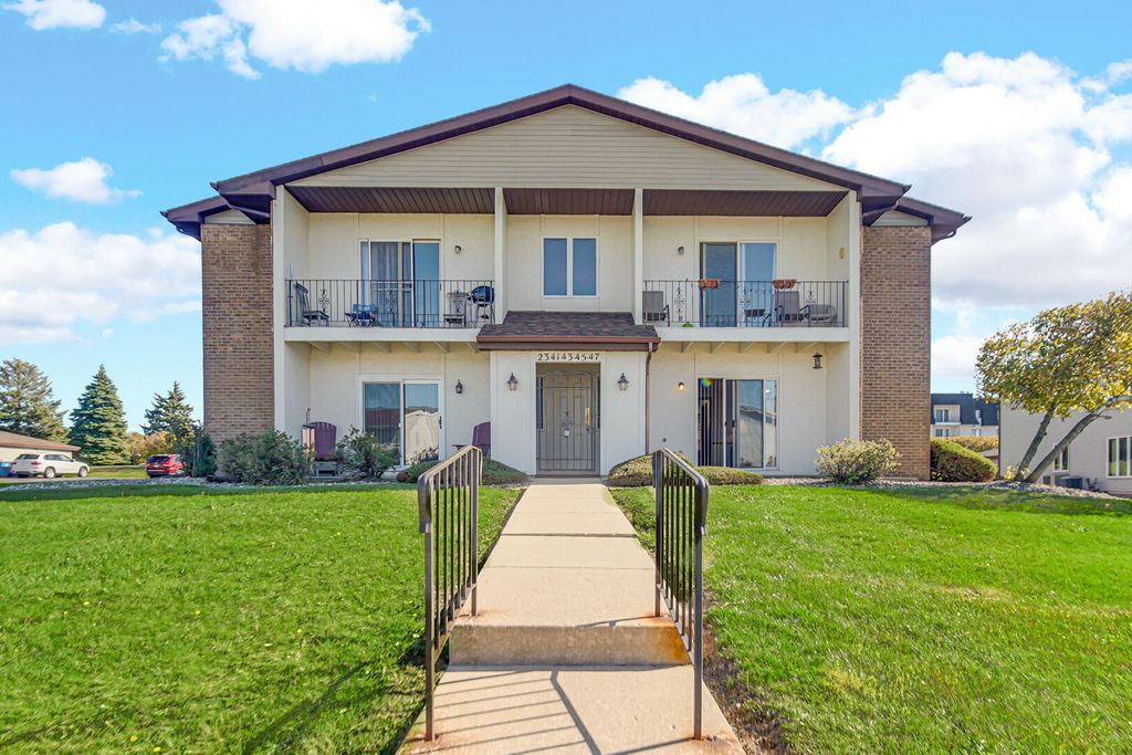 Photo of 2345 Barbara Jean Drive, Schererville, IN 46375 (MLS # 829951)