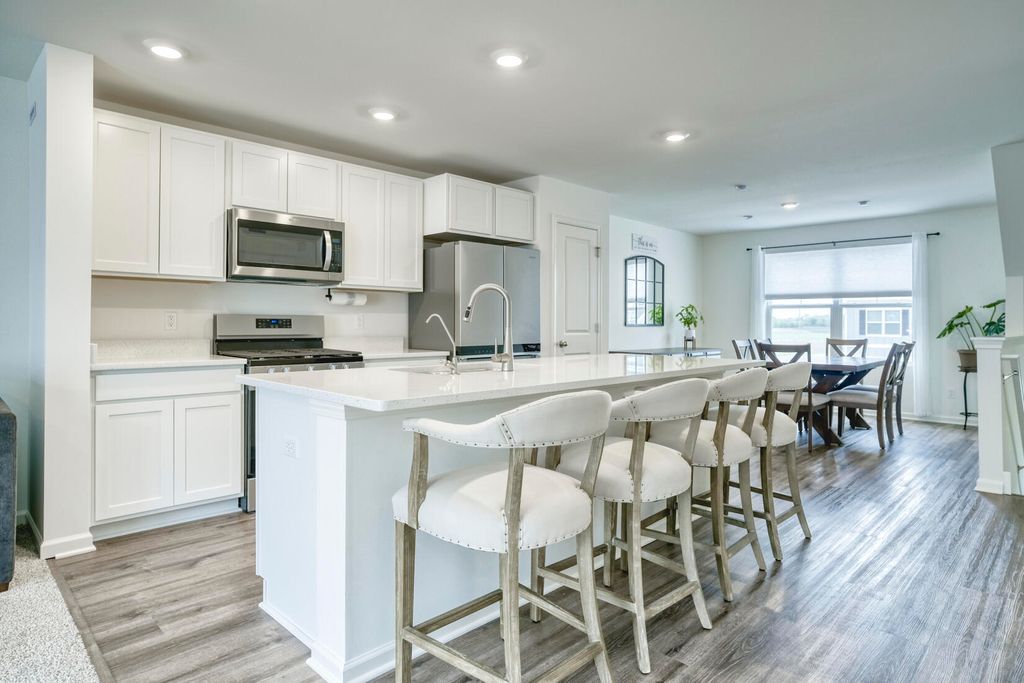 Photo of 8716 Orchid Drive, Saint John, IN 46373 (MLS # 831947)