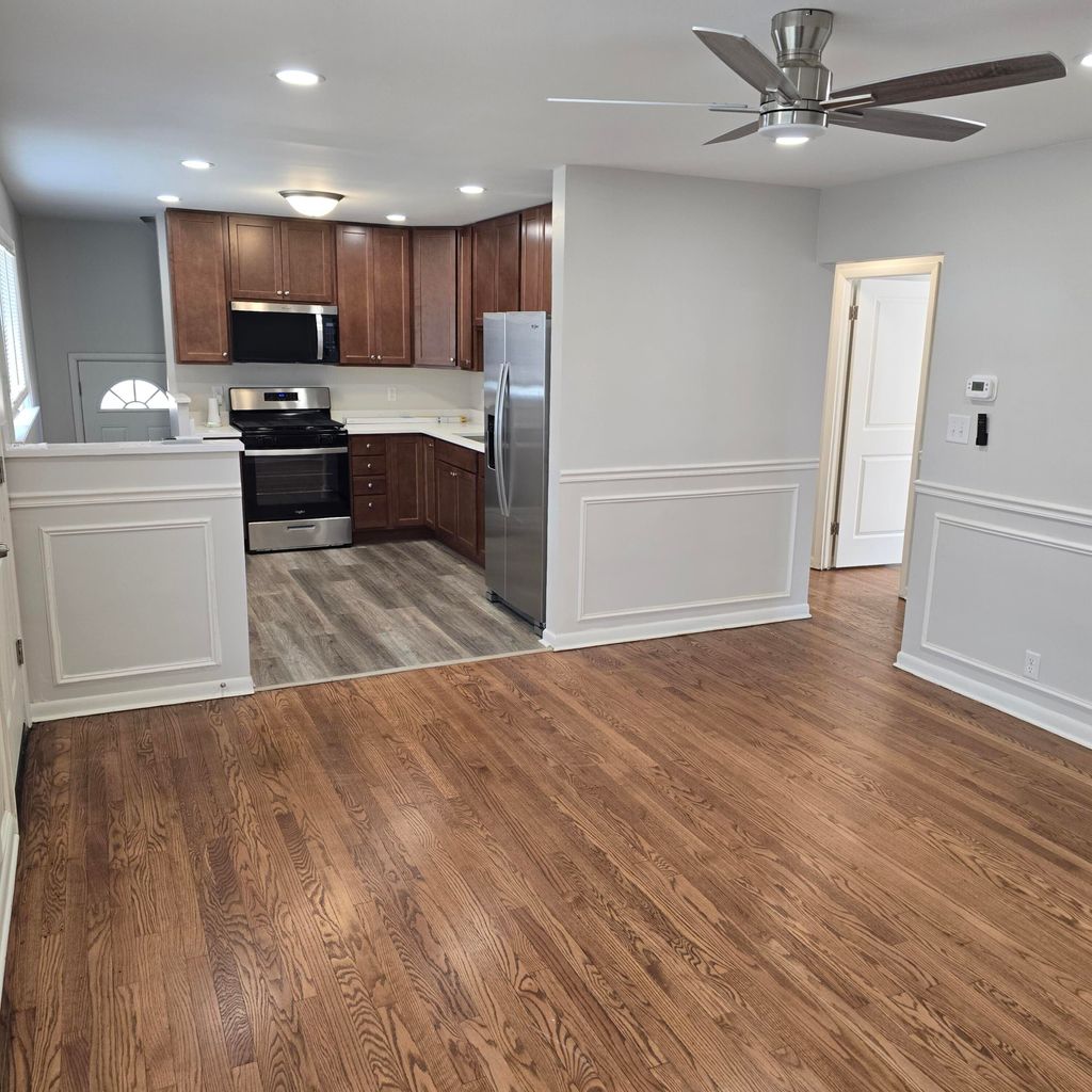 Photo of 3138 Duluth Street, Highland, IN 46322 (MLS # 835652)