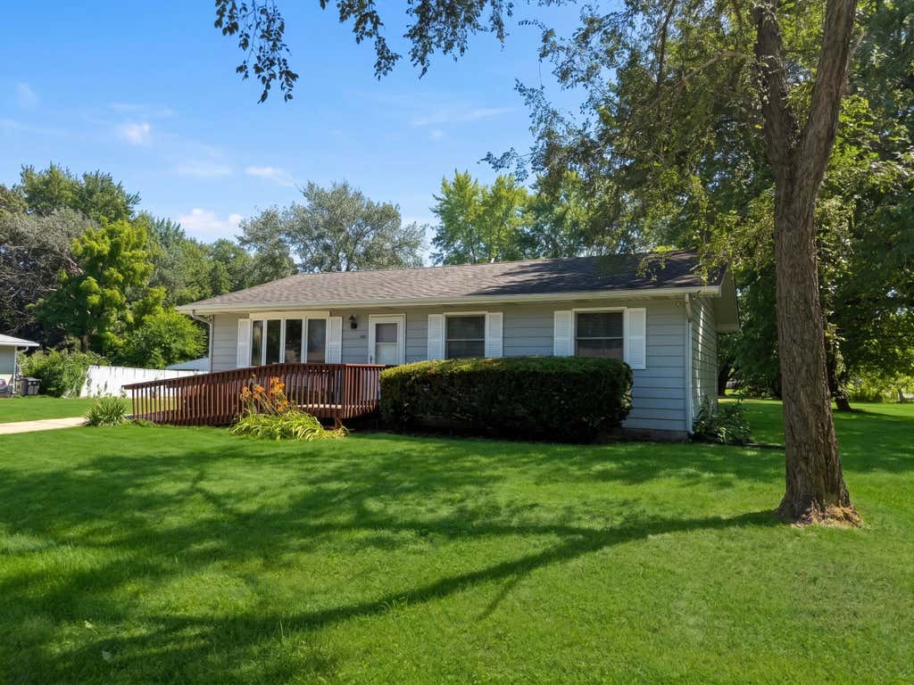Photo of 1301 E 34th Avenue, Hobart, IN 46342 (MLS # 843151)