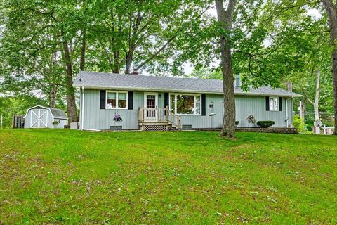 54 Dogwood Drive, La Porte, IN 46350 - #: 824812