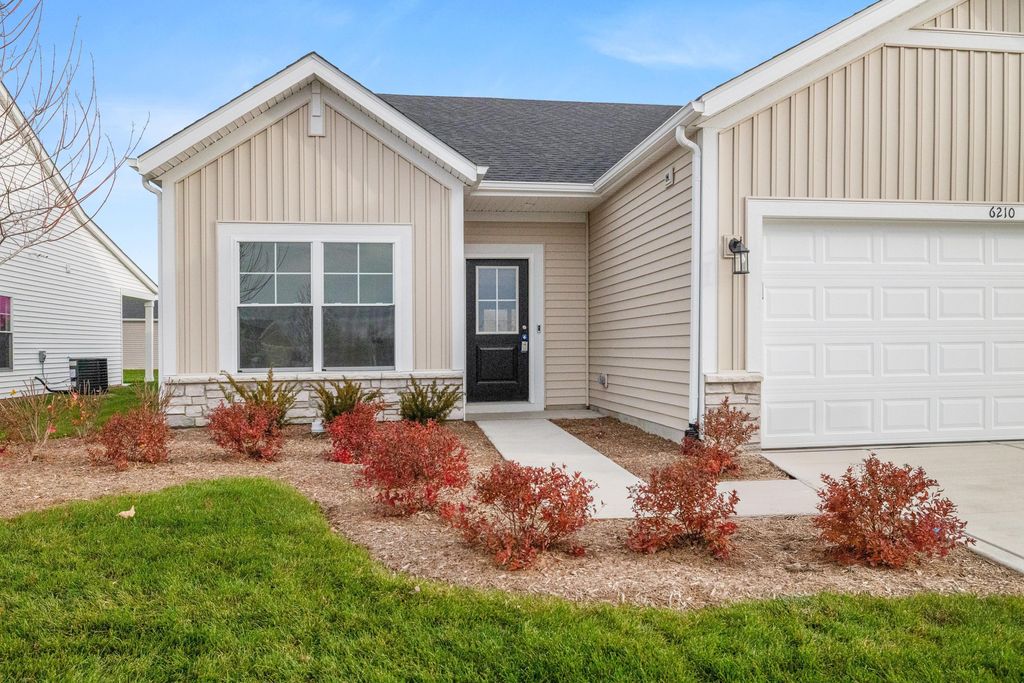 Photo of 6210 River Run Avenue, Portage, IN 46368 (MLS # 831323)