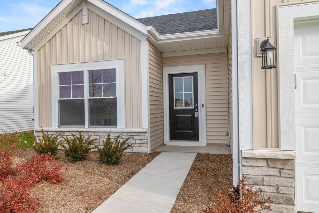 Photo of 6210 River Run Avenue, Portage, IN 46368 (MLS # 831323)