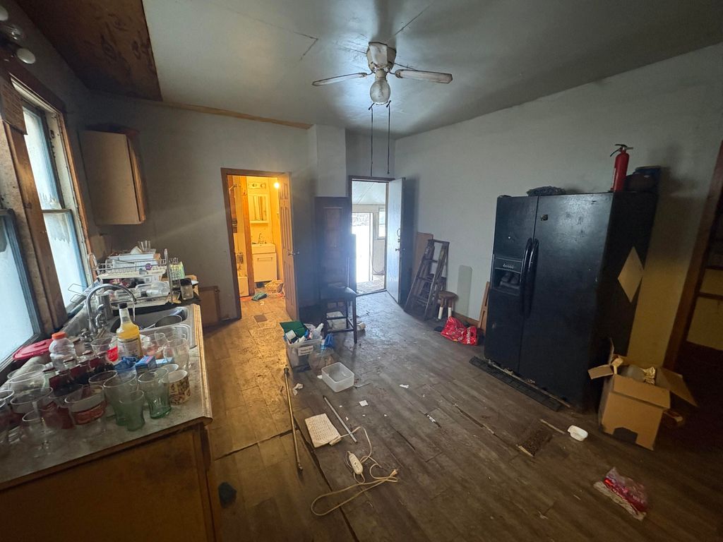 Photo of 241 S Porter Street, Michigan City, IN 46360 (MLS # 833444)