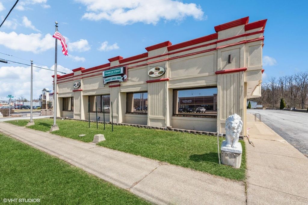 Photo of 3940 Franklin Street, Michigan City, IN 46360 (MLS # 832359)