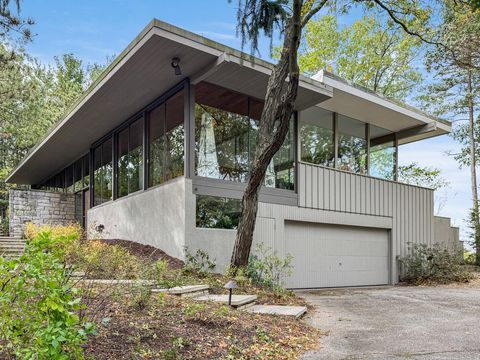 22 Summitt Drive Dune Acres IN 46304