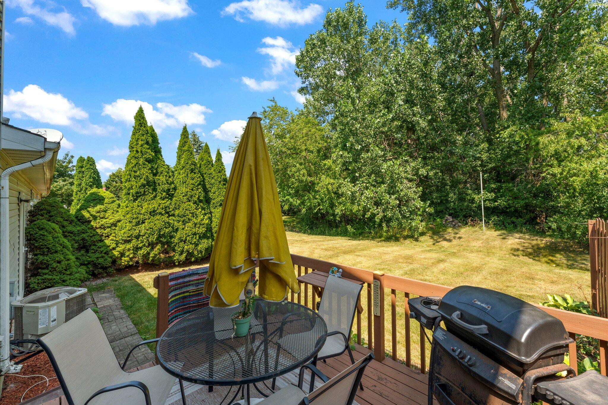 Dyer, Indiana 46311, United States, 2 Bedrooms Bedrooms, ,2 BathroomsBathrooms,Residential,Active,166676