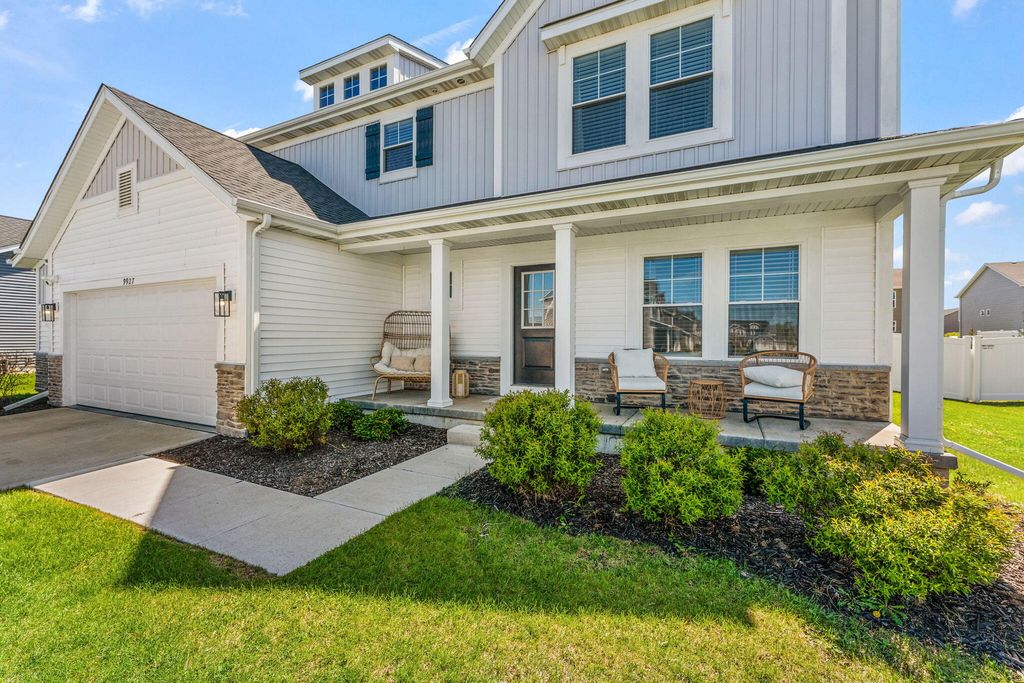 Photo of 9927 Tradewind Place, Cedar Lake, IN 46303 (MLS # 837501)