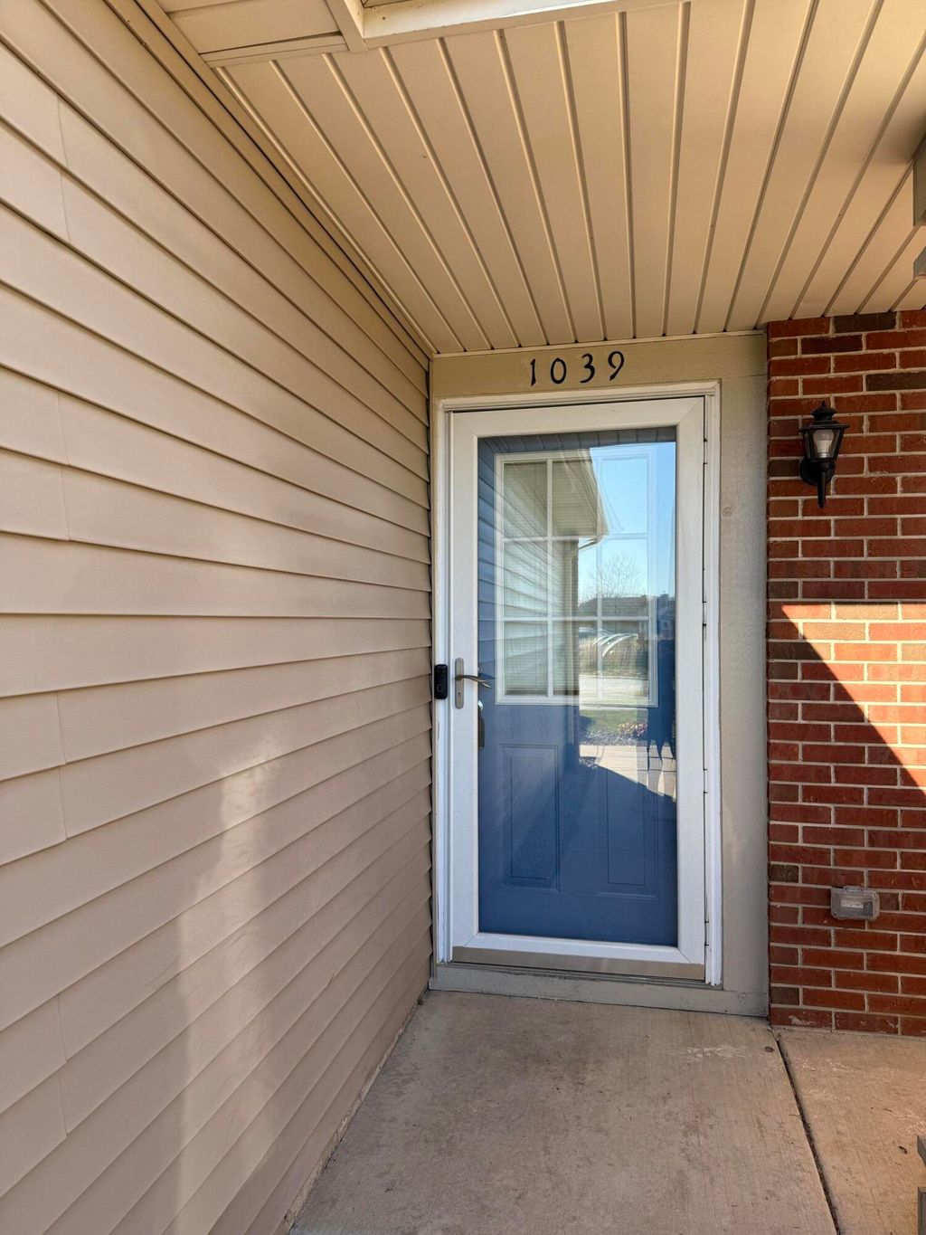 Photo of 1039 Summertime Court, Dyer, IN 46311 (MLS # 831157)