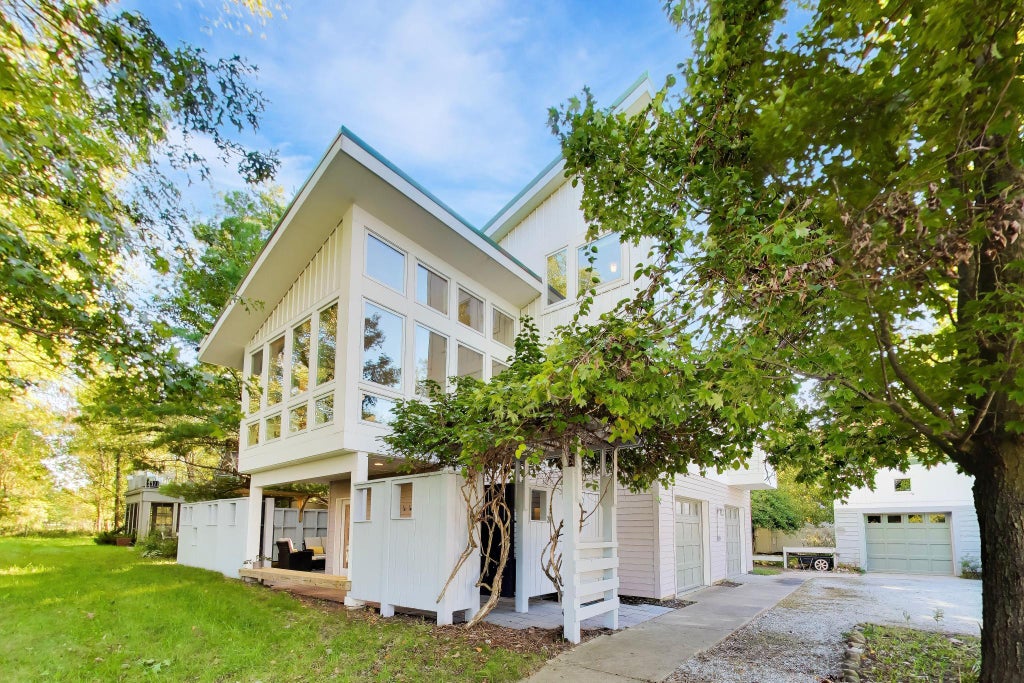Photo of 26 Tryon Farm Lane, Michigan City, IN 46360 (MLS # 845961)