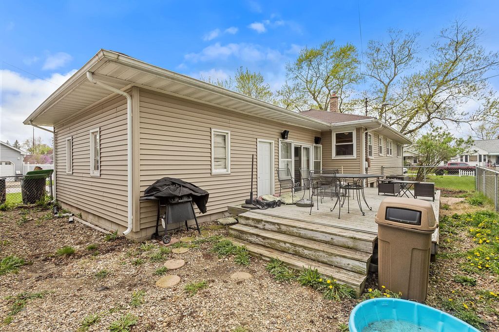 Photo of 700 E 9th Street, Hobart, IN 46342 (MLS # 837785)