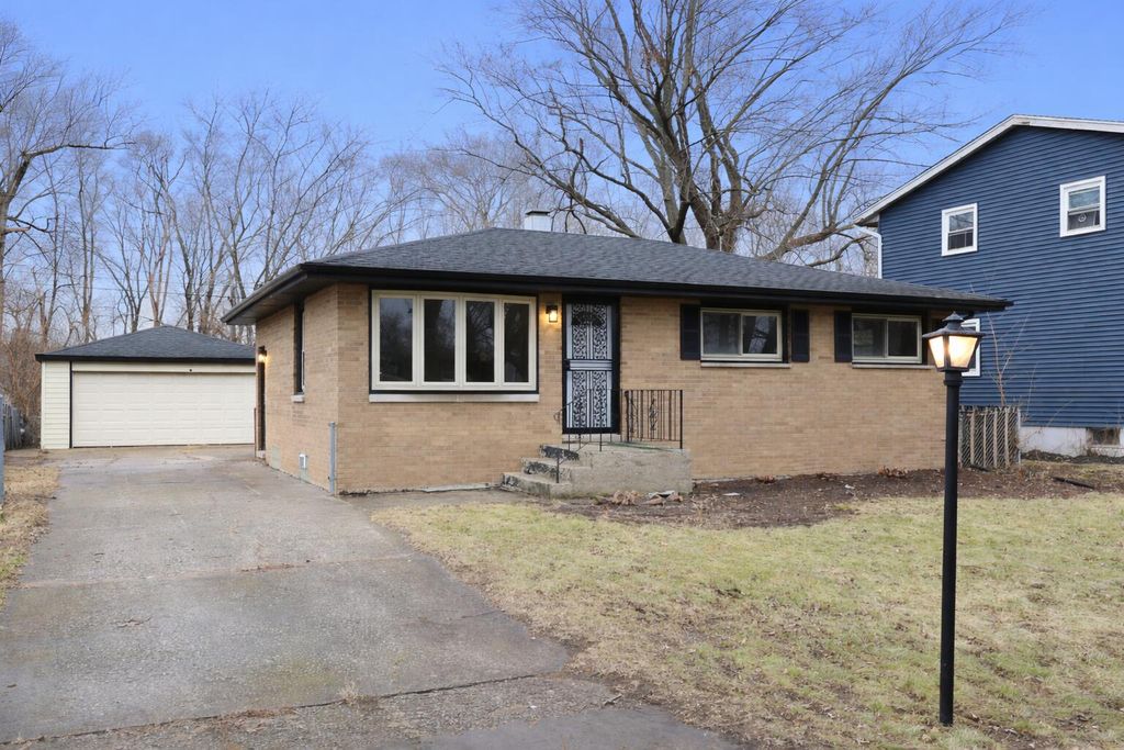 Photo of 936 E 52nd Avenue, Gary, IN 46410 (MLS # 832616)