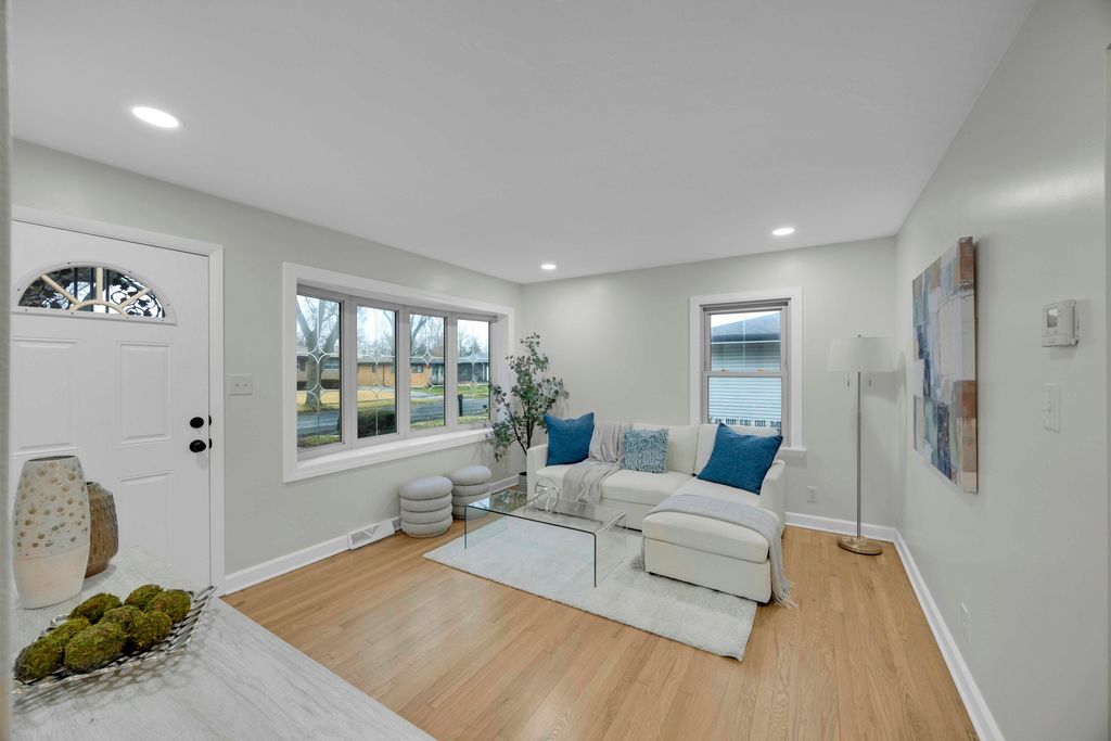 Photo of 936 E 52nd Avenue, Gary, IN 46410 (MLS # 832616)