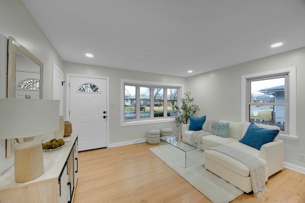 Photo of 936 E 52nd Avenue, Gary, IN 46410 (MLS # 832616)