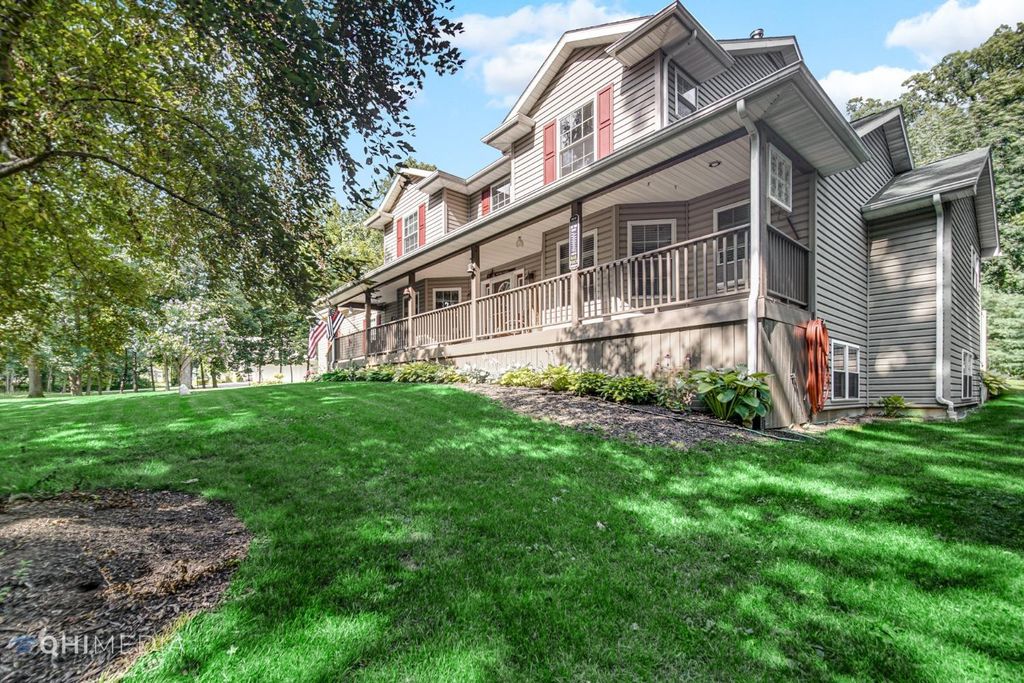 Photo of 17983 Warrick Road, Lowell, IN 46356 (MLS # 832014)