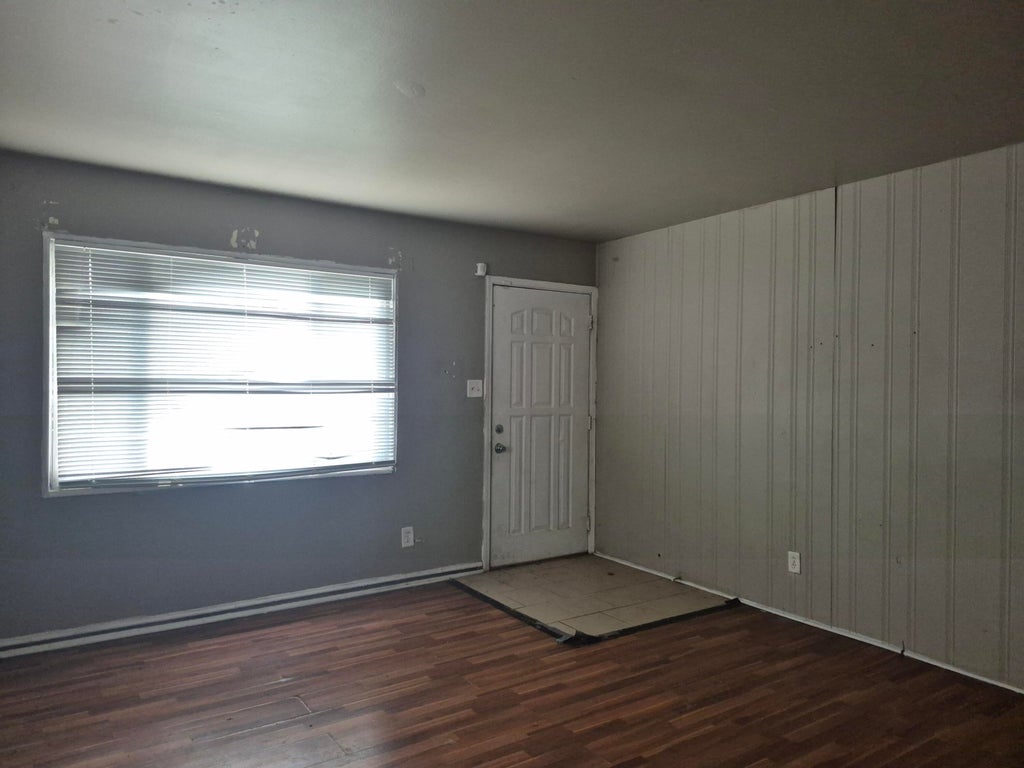 Photo of 1940 Williams Street, Gary, IN 46404 (MLS # 847479)