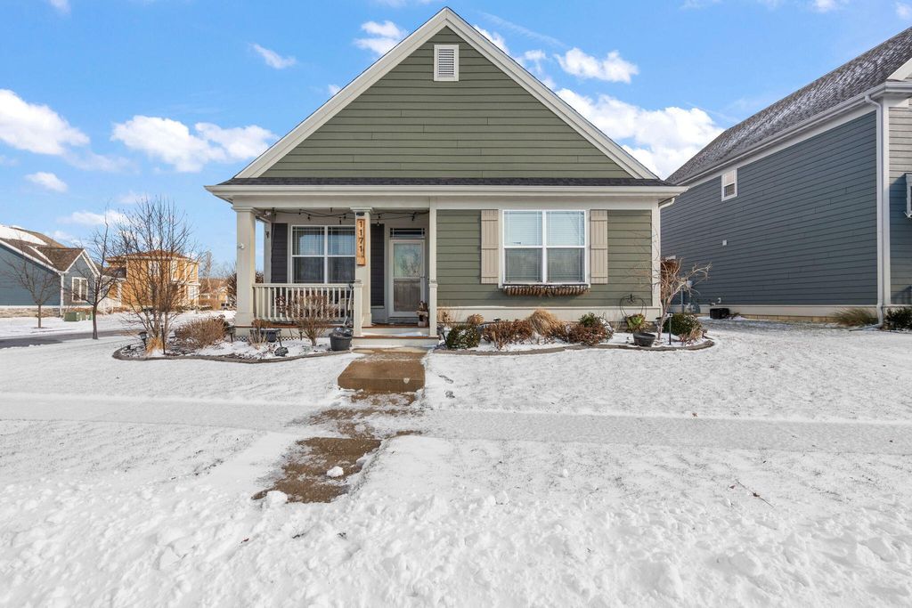 Photo of 1171 Weaver Way, Chesterton, IN 46304 (MLS # 832875)