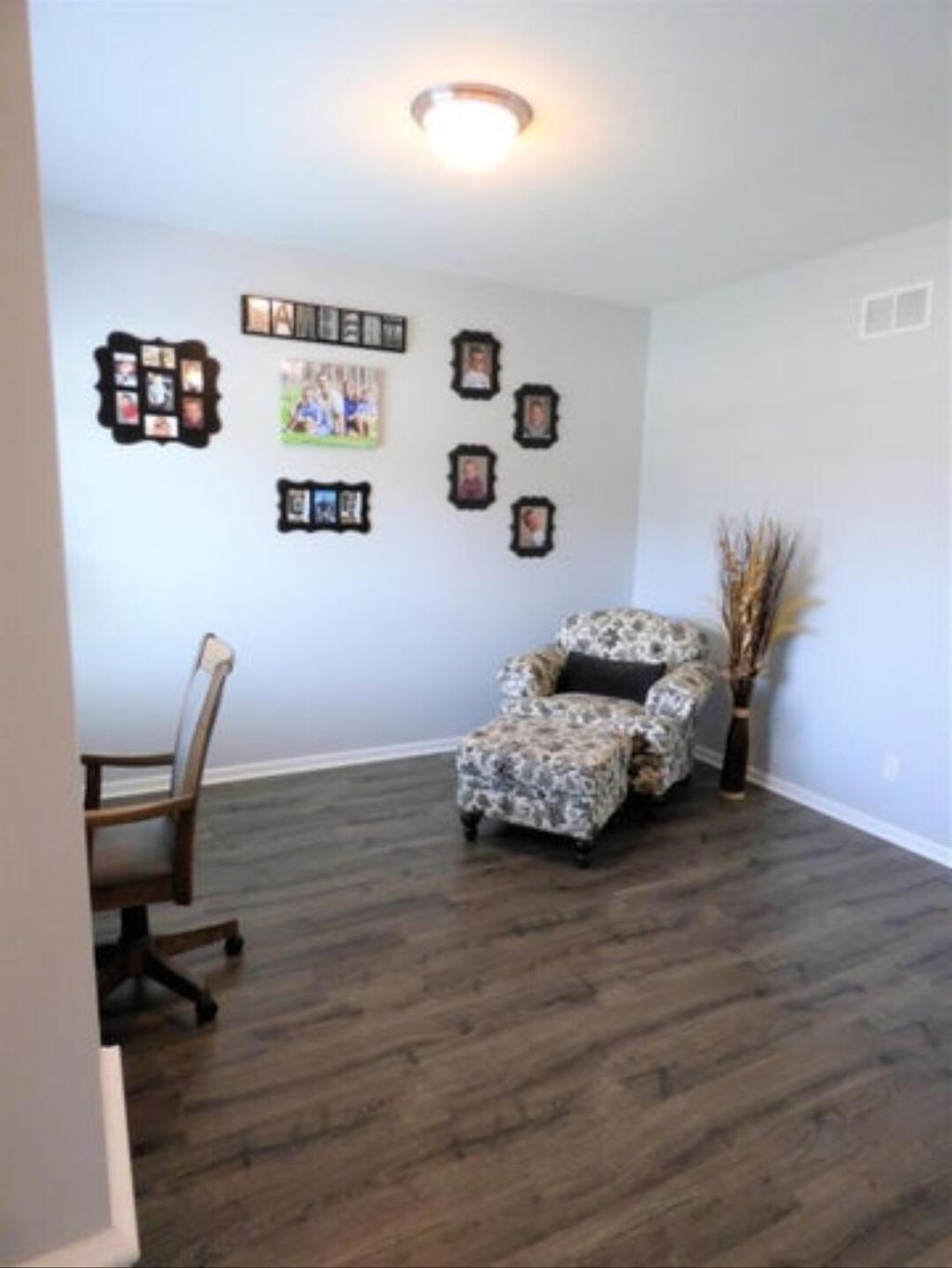 Photo of 636 E 119th Place, Crown Point, IN 46307 (MLS # 834402)