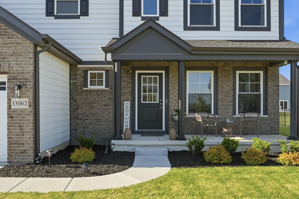 Photo of 13062 111th Avenue, Dyer, IN 46311 (MLS # 838940)