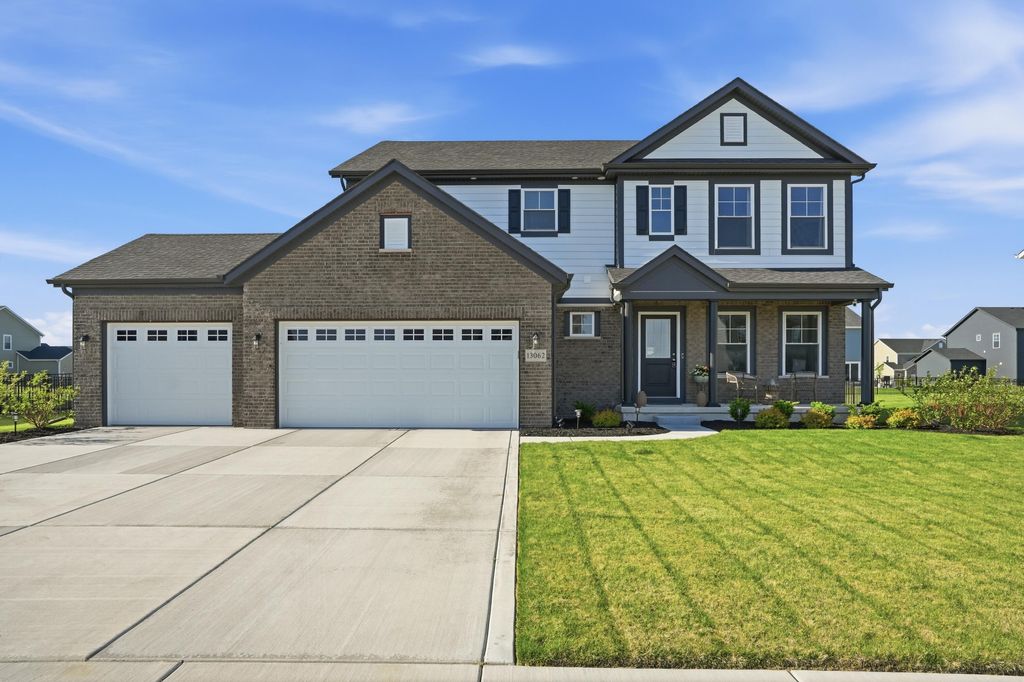 Photo of 13062 111th Avenue, Dyer, IN 46311 (MLS # 838940)