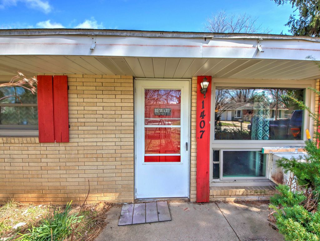 Photo of 1407 J Street, La Porte, IN 46350 (MLS # 835963)