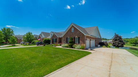 917 Aaron Court Crown Point IN 46307