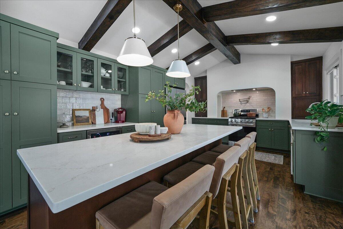 9212 Greenwood Avenue