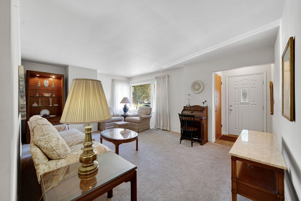 Photo of 6632 Maryland Avenue, Hammond, IN 46323 (MLS # 830266)