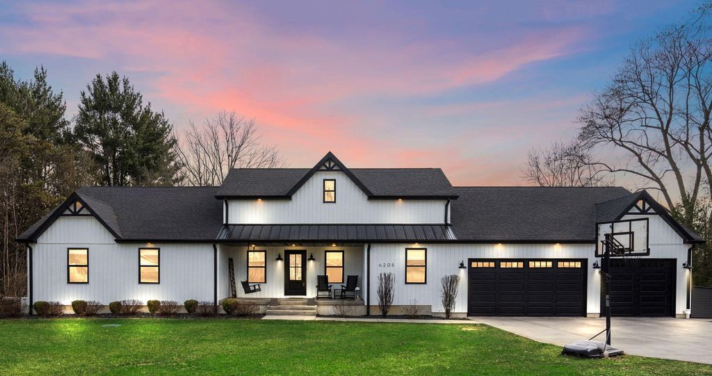 Photo of 6205 W 177th Avenue, Lowell, IN 46356 (MLS # 835688)