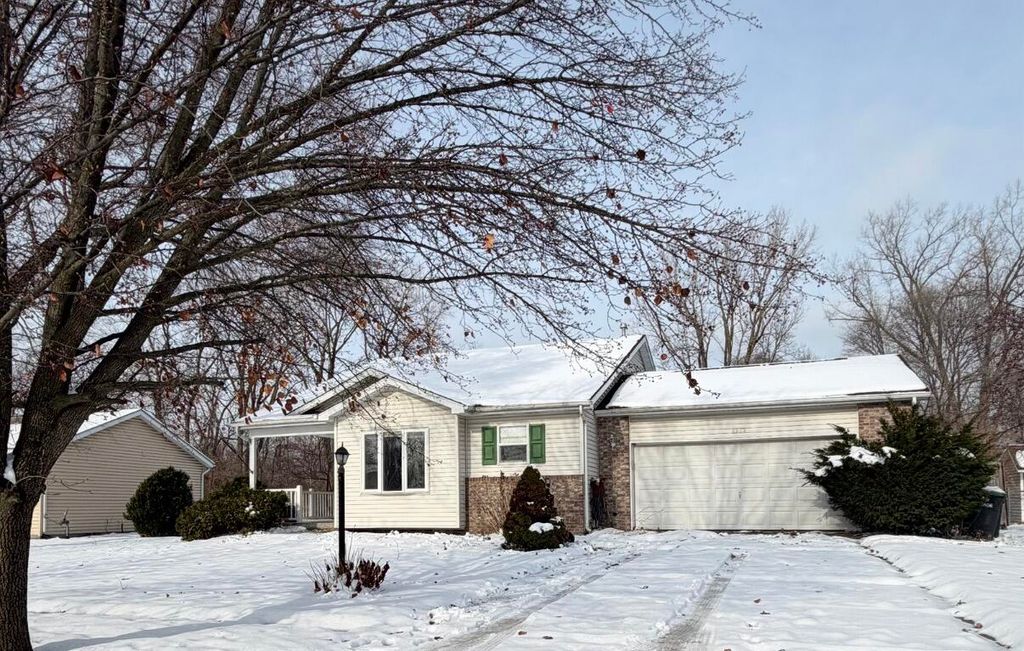 Photo of 6362 Monument Avenue, Portage, IN 46368 (MLS # 831710)