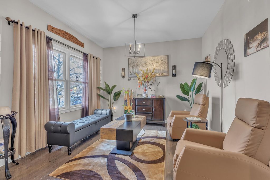 Photo of 9031 Columbia Avenue, Munster, IN 46321 (MLS # 833020)