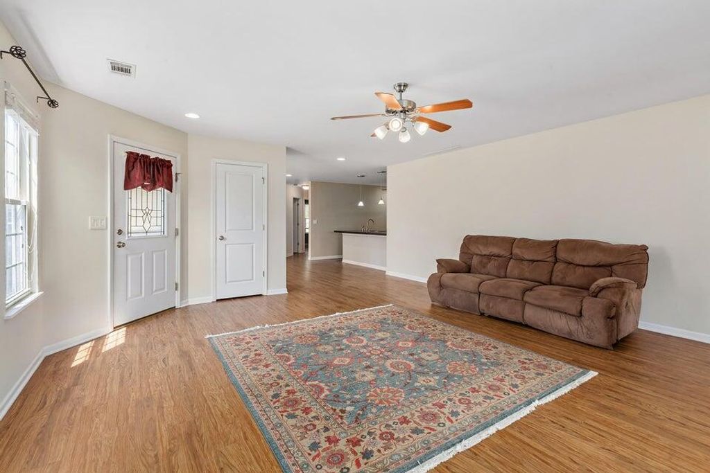 Photo of 10557 Maine Drive, Crown Point, IN 46307 (MLS # 831686)