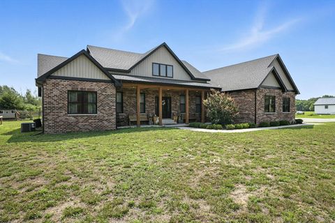 1062 E 888 N Lake Village IN 46349