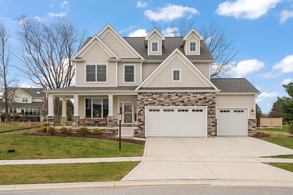 Photo of 2017 Wildwood Court, Chesterton, IN 46304 (MLS # 836598)